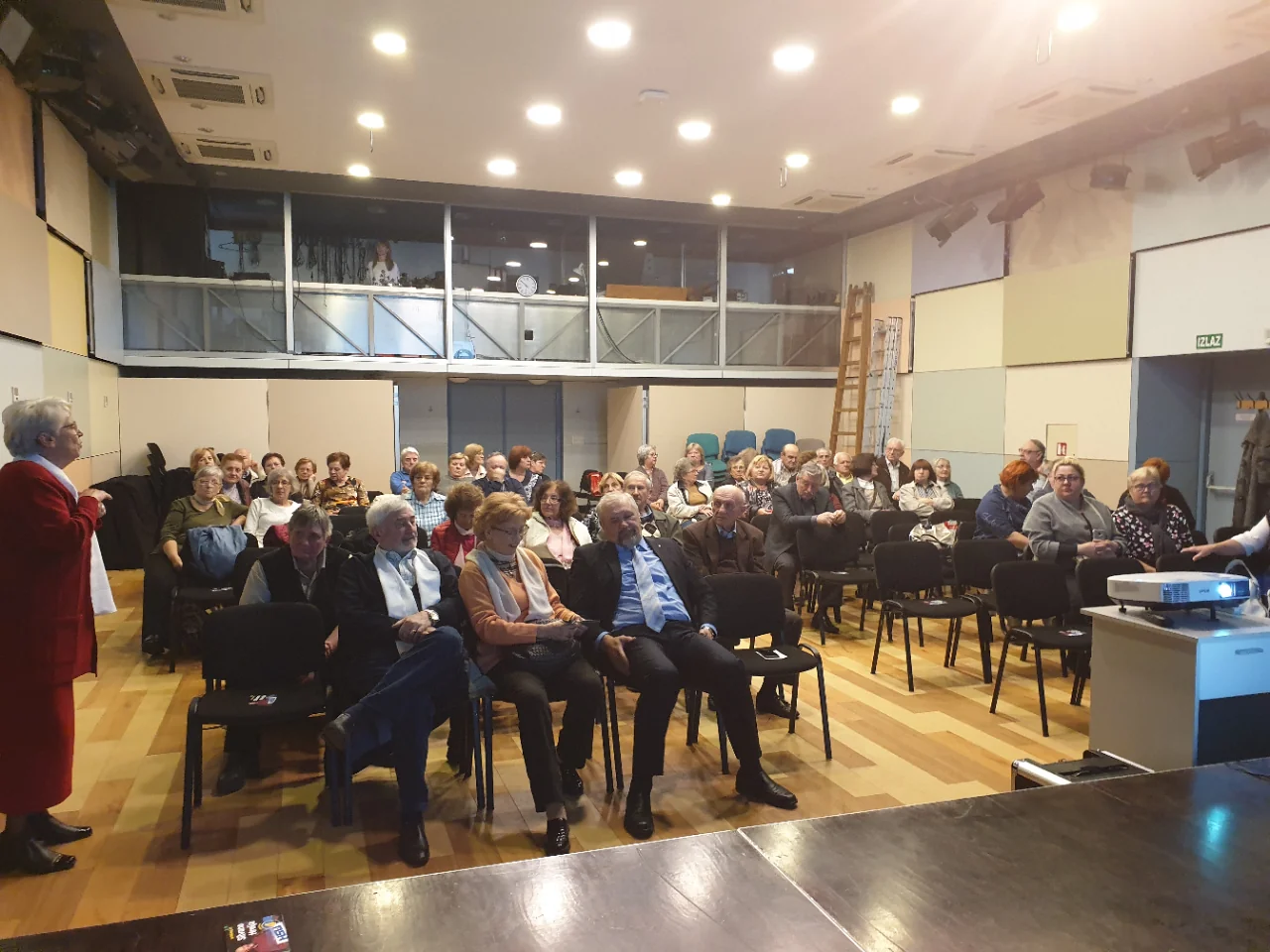 Umirovljenici u lancu korupcije – tribina u Maksimiru